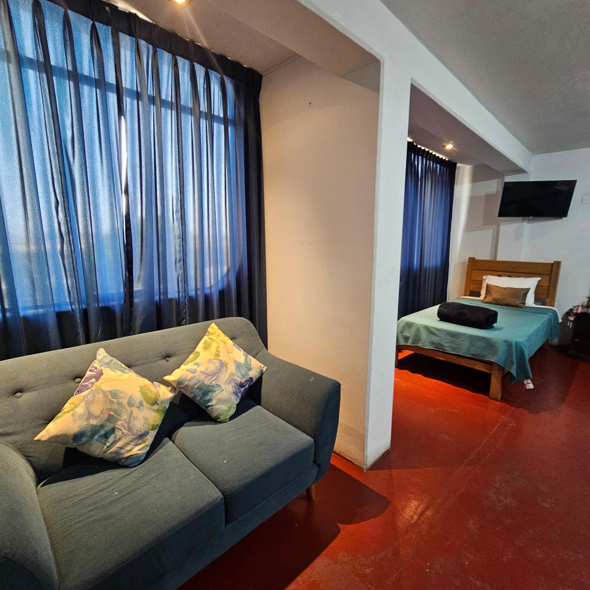 Callao Lima Airport Hostel With Free Airport Pick Up מראה חיצוני תמונה